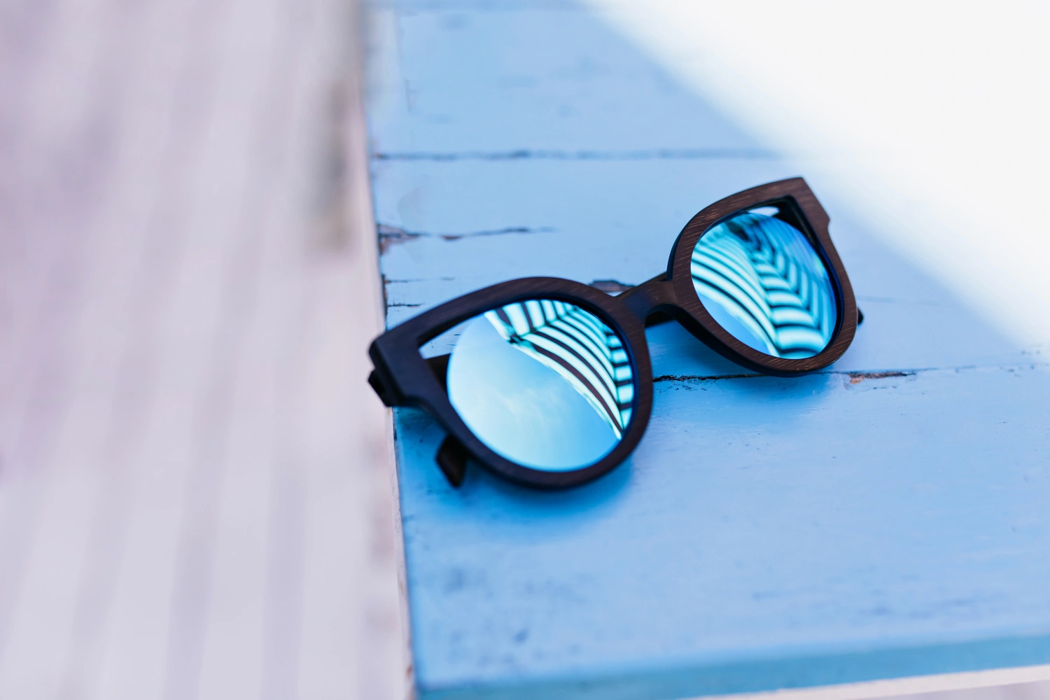gafas con filtro optica dorado